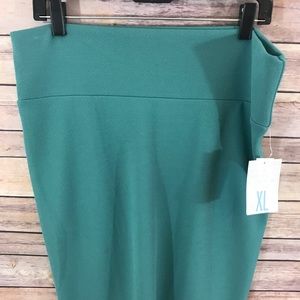 LuLaRoe Cassie skirt
